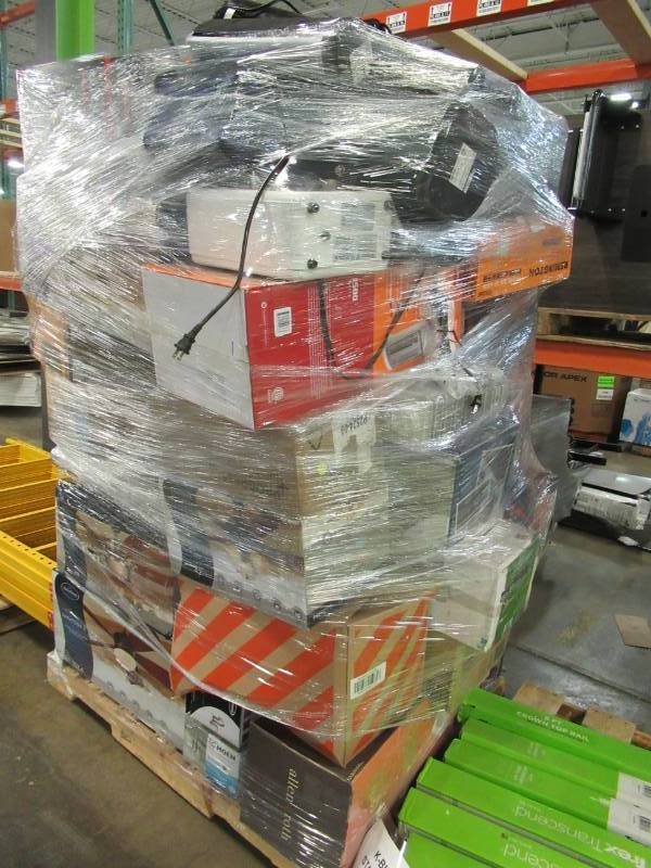 lot 196 image: WHOLESALE PALLET OF RETURNS - MIXED CEILING FANS, HEATERS, BATHROOM FIXTURES AND SMALL APPLIANCES