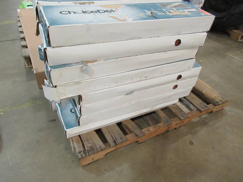 lot 116 image: 8 Cases of ChoiceDek (Common 2-in x 2-in x 30-in) Coastal Red Composite Deck Baluster 142078