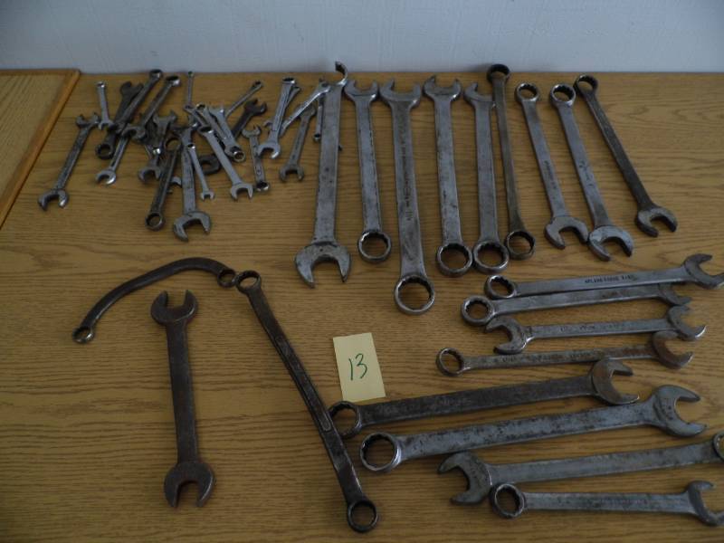 lot 13 image: Wrenches