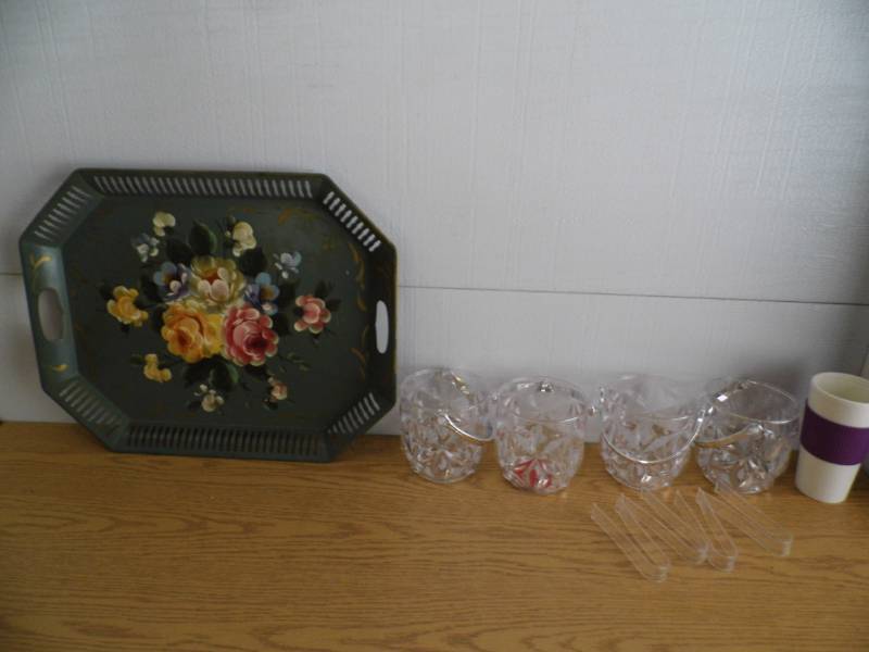 lot 58 image: Metal Tray - Ice Buckets