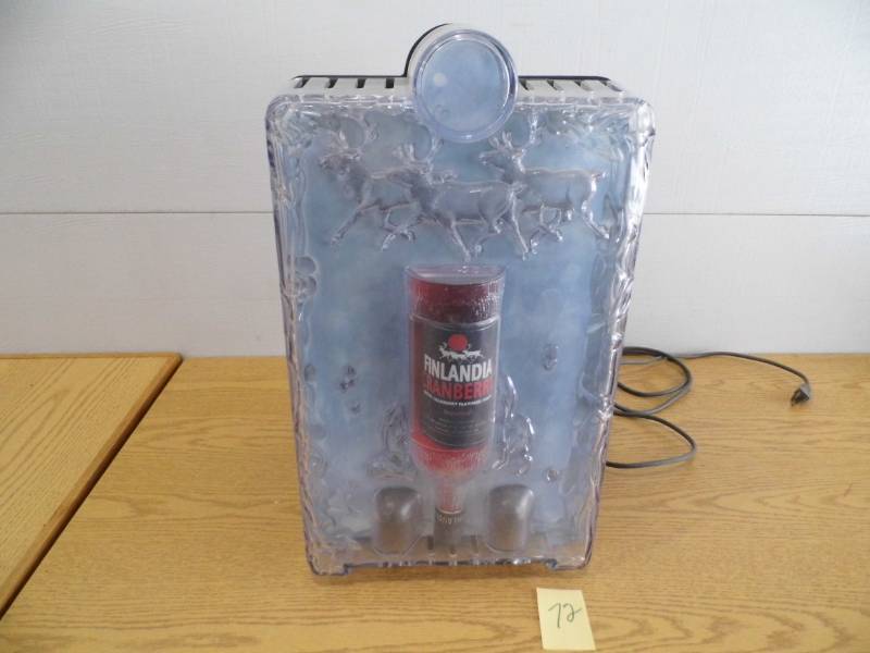 lot 72 image: Finlandia Dispenser