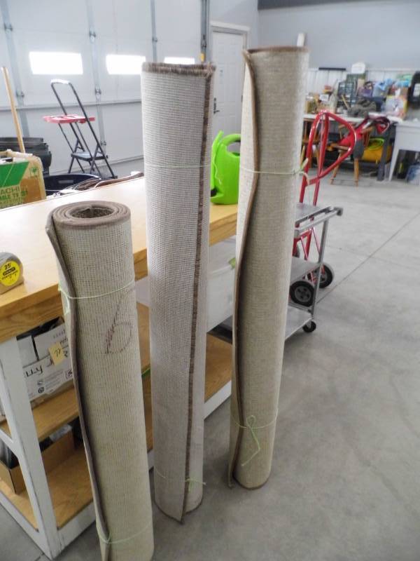 lot 87 image: Lot of 3 Rugs