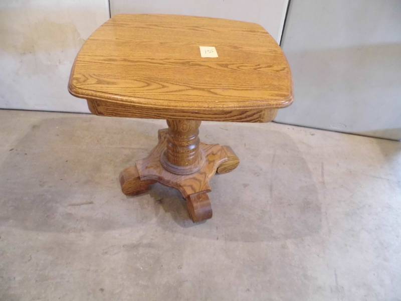 lot 135 image: Oak End Table