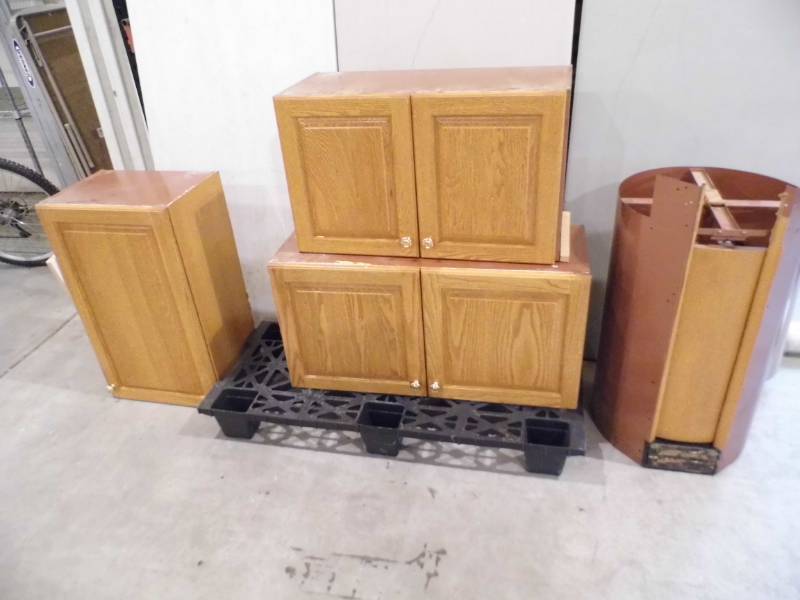 lot 161 image: 3 Upper Metal Cabinets wOak Doors