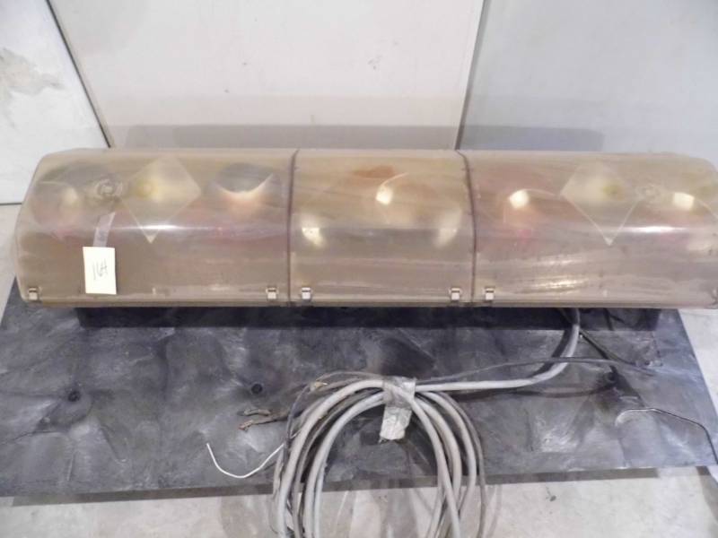 lot 164 image: Emergency Vehicle Light Bar
