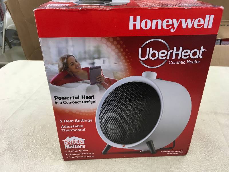 lot 222 image: Honeywell UberHeat, Retail $34.99