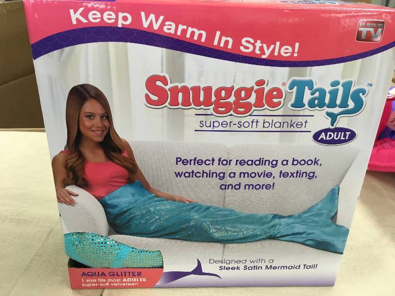 lot 226 image: Snuggie Tails Super Soft Blanket, Retail $19.99