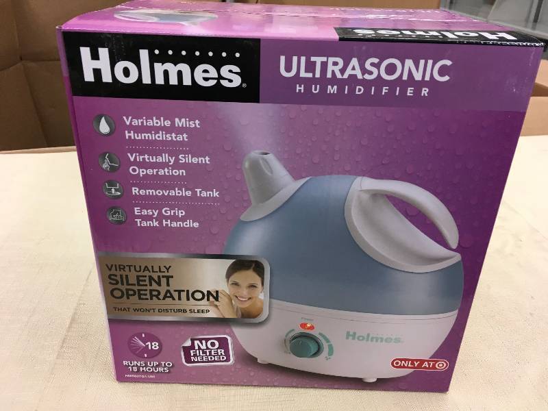 lot 234 image: Holmes Ultrasonic Humidifier, Retail $29.99