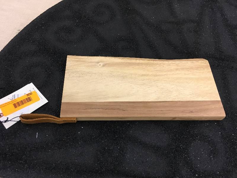 lot 300 image: Live Edge Acacia Cutting Board, Retail $14.99