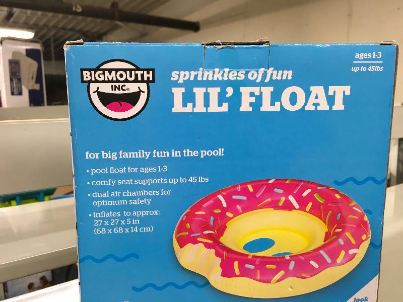 lot 432 image: Big Mouth Sprinkles Of Fun Lil Float, Retail $14.99