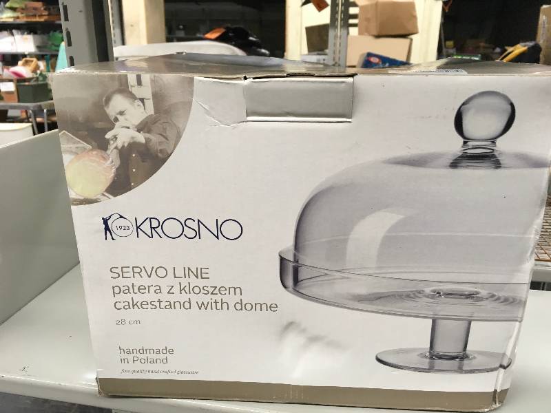 lot 448 image: Krosno Cake Stand W Dome, Retail $39.99