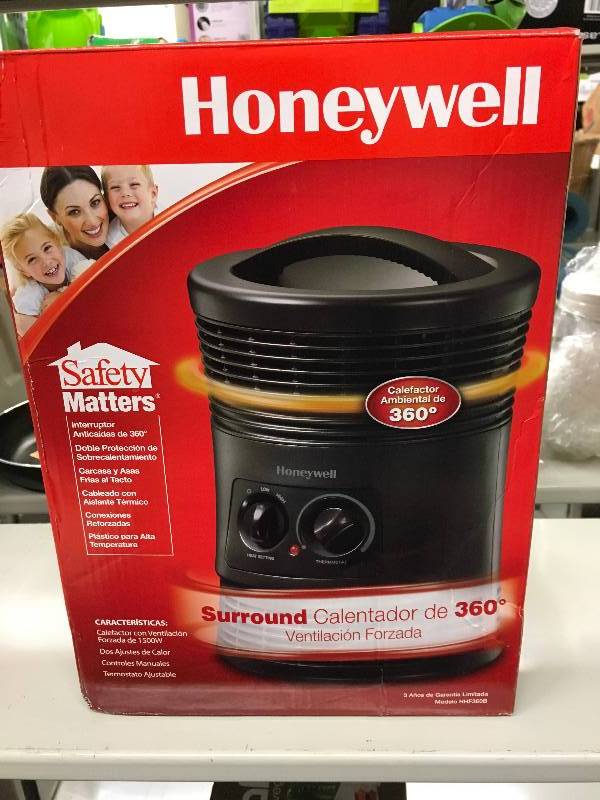 lot 462 image: Honeywell 360 Surround Heater, Retail $49.99