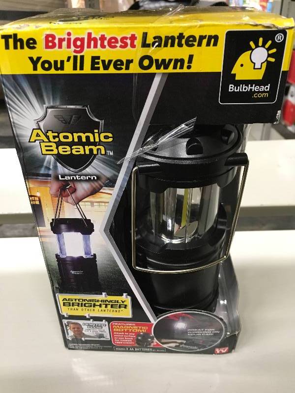 lot 467 image: Atomic Beam Lantern, Retail $19.99