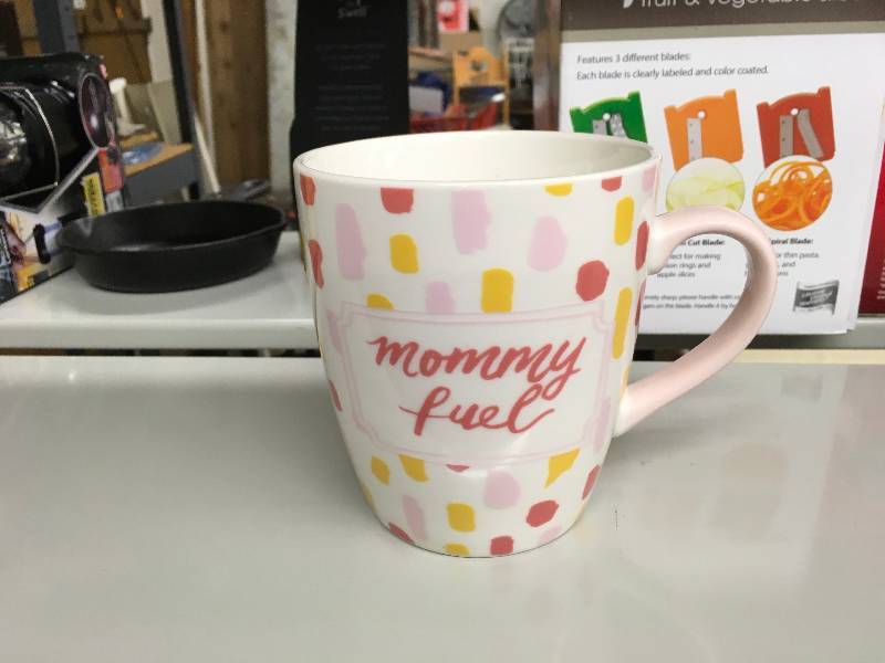 lot 516 image: Mommy Fuel Mug, Retail $9.99