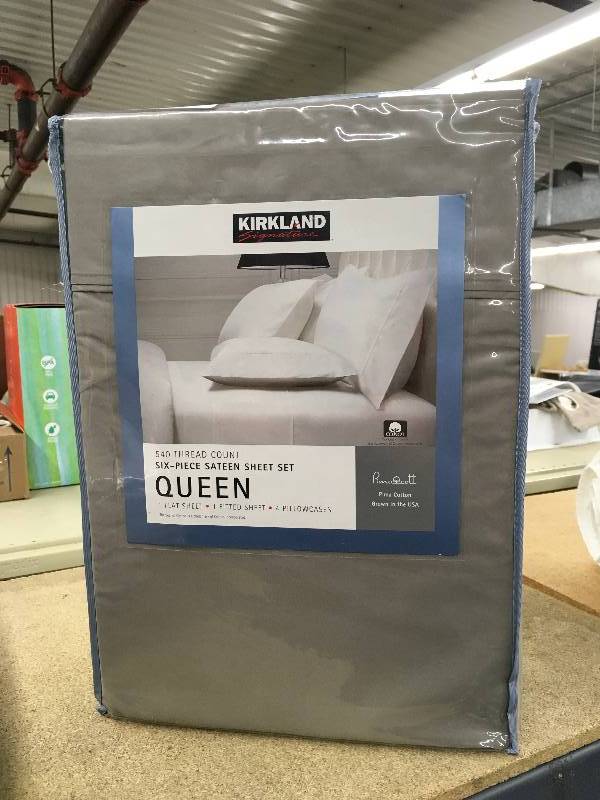 Kirkland Signature 6 Piece Saten Sheet Set Queen, Retail $58.99
