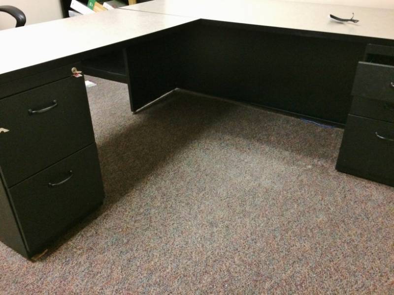 lot 19 image: MSRP $2000 High Quality Steelcase Executive Office Workstation Desk wRight Return, 1-3 Drawer Filing Cabinet, 1-2 Drawer Filing Cabinet - Sleek Chic Black Design Excellent Premium Condition With Key