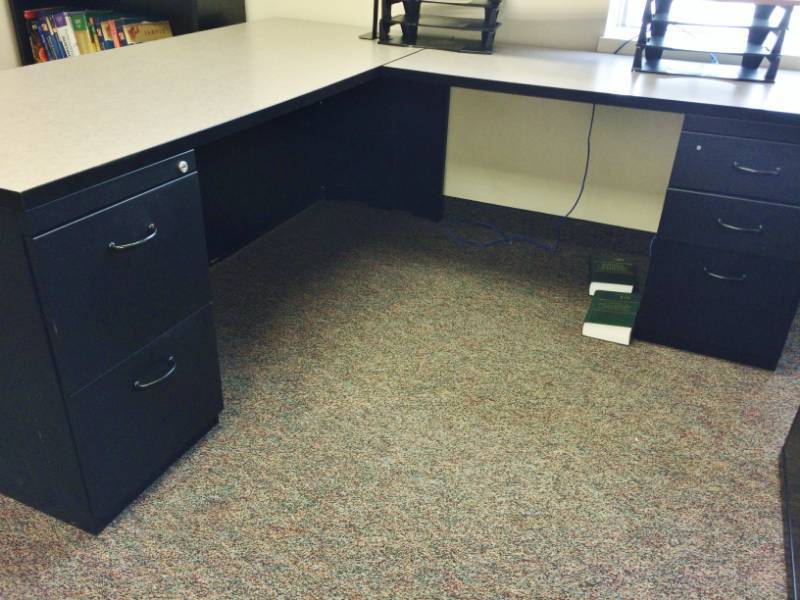 lot 32 image: MSRP $2000 High Quality Steelcase Executive Office Workstation Desk wRight Return, 1-3 Drawer Filing Cabinet, 1-2 Drawer Filing Cabinet & Extended Front Desktop Surface Guest Workspace Sleek Chic Black Design Excellent Premium Condition 