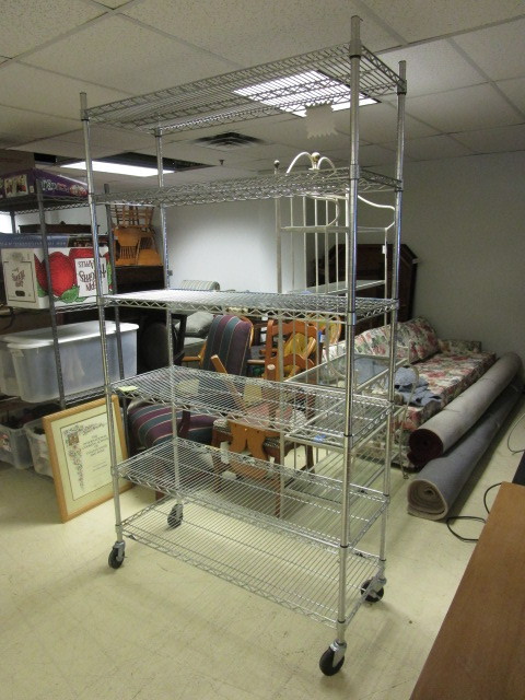 METRO ROLLING STORAGE RACK