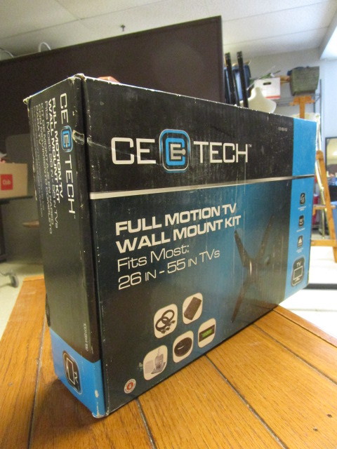 TV WALL MOUNT KIT