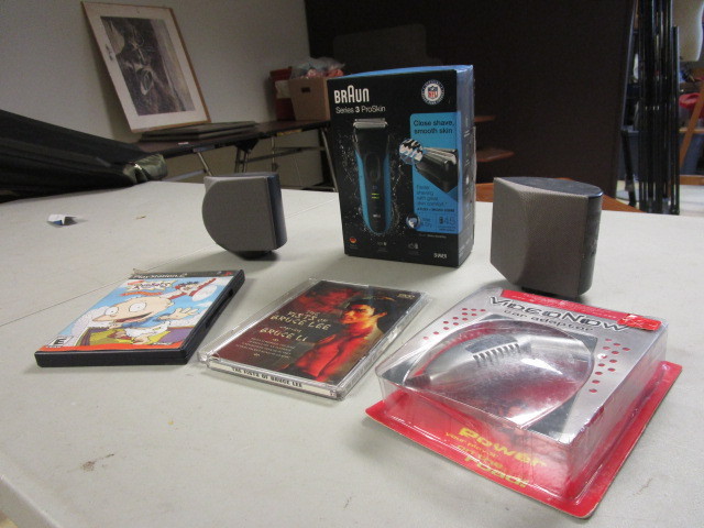 ELECTRONICS GRAB BAG