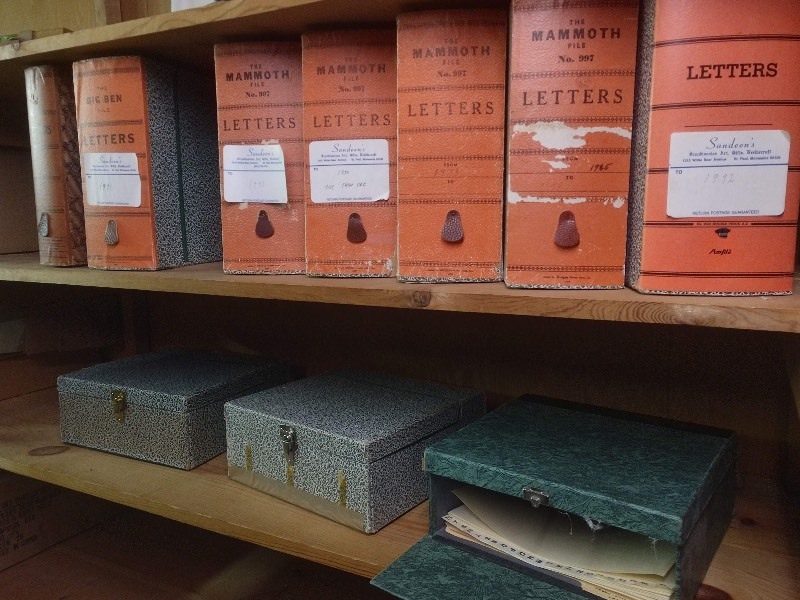 lot 83 image: Lot of The Mammoth Letter Holder Filers
