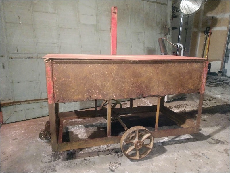 lot 11 image: Vintage Industrial Red Cart VERY COOL