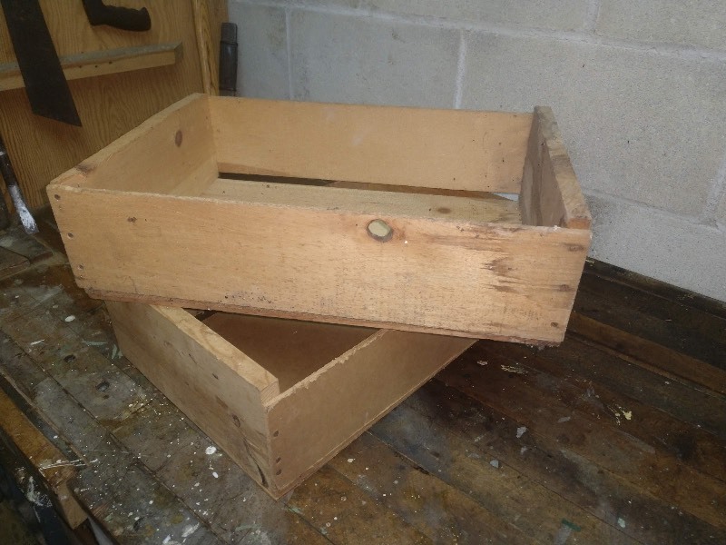 lot 94 image: Primitive Mesa Pride Wood Crate and Primitive Mountain Lion Wood Crate