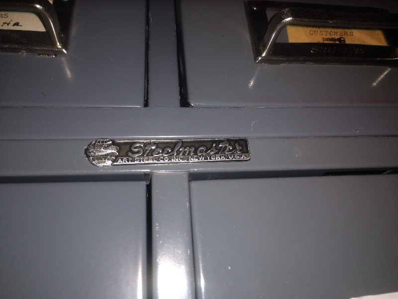 lot 99 image: Steelmaster 2-Drawer Card Cabinets (6)