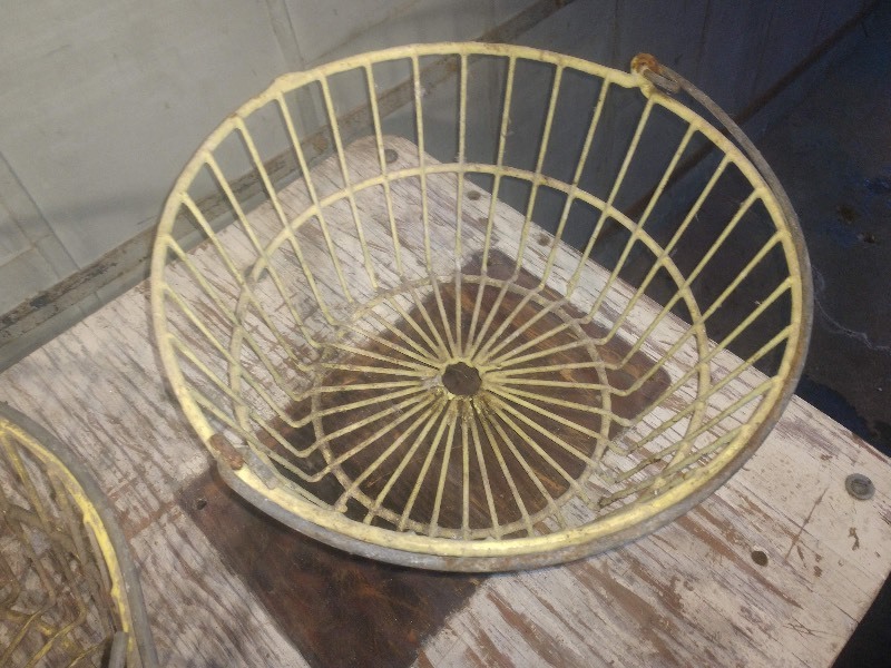 lot 135 image: Vintage Fruit Harvesting Baskets (2)