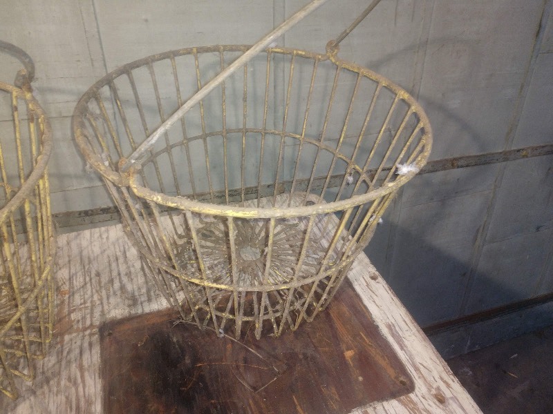 lot 136 image: Vintage Fruit Harvesting Baskets (2)