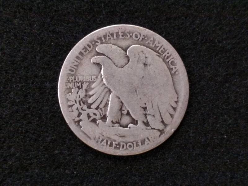 lot 33 image: 1918 S Walking Liberty Silver Half ...