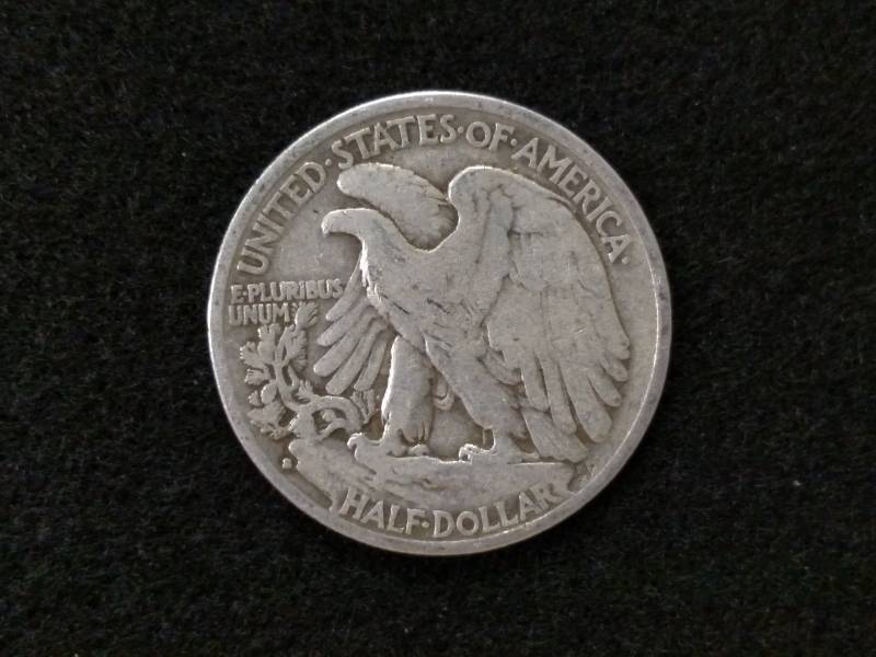 lot 35 image: 1935 S Walking Liberty Silver Half ...