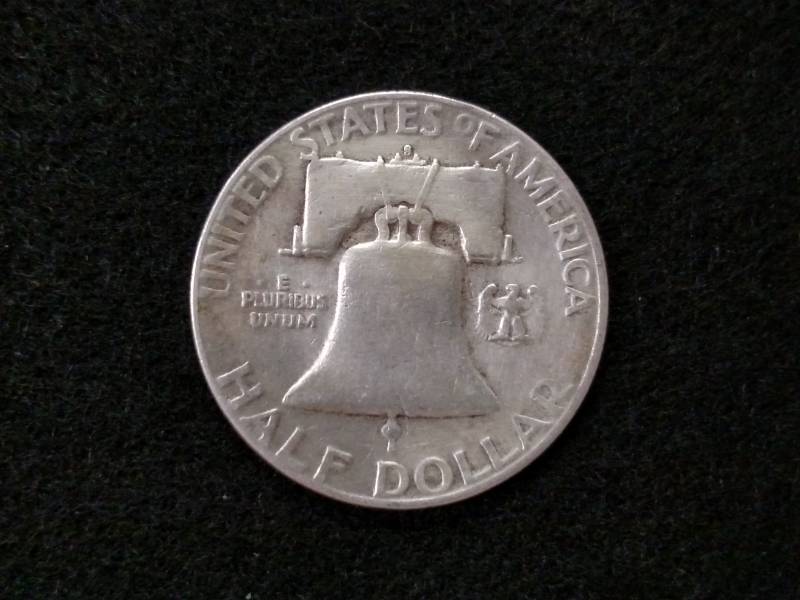 lot 66 image: 1951 S Franklin Silver Half Dollar...