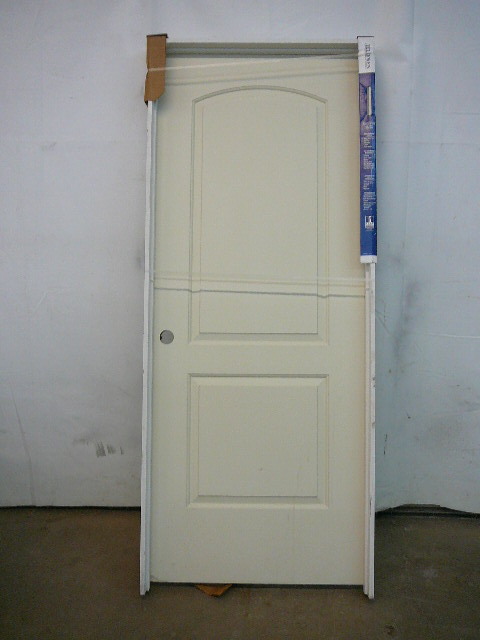 lot 5 image: Molded 2 Panel Door