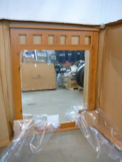 lot 85 image: Dresser Mirror