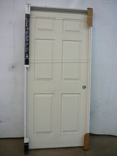 lot 90 image: Molded 6 Panel Textured Door