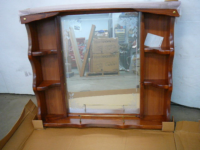 lot 79 image: Hutch Mirror