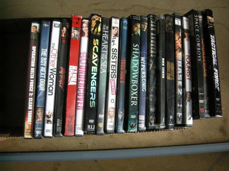lot 7 image: 20 Action DVDs