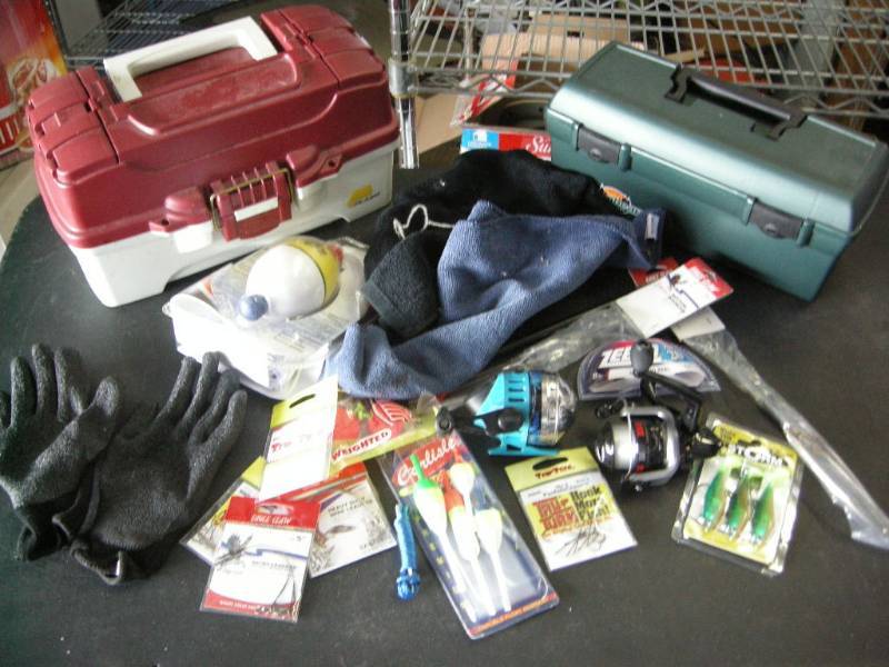 lot 47 image: New Fishing Supplies