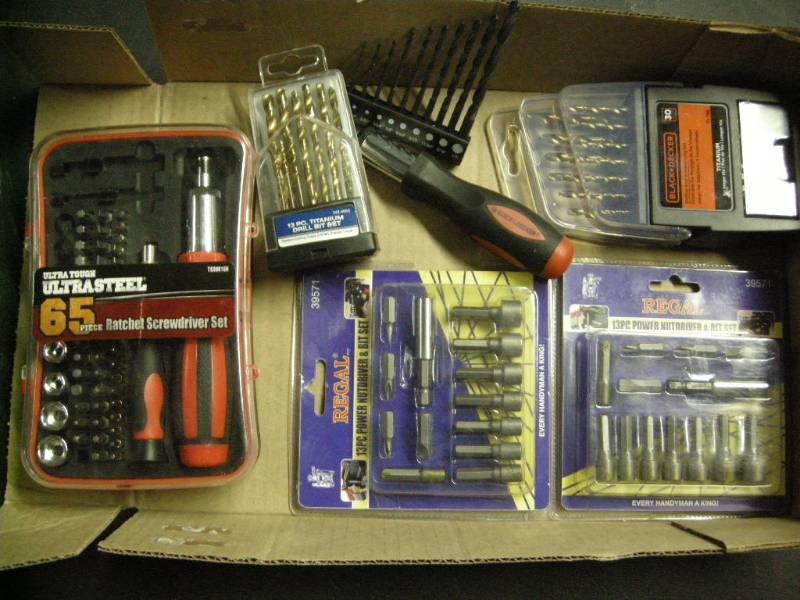 lot 70 image: New Ratchet and DrillNutdriver Bit Sets