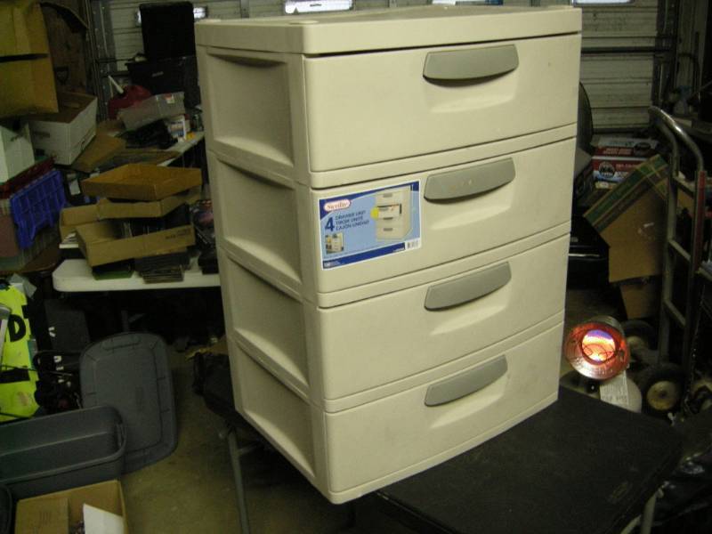 lot 81 image: Sterlite 4 Drawer Storage Cabinet