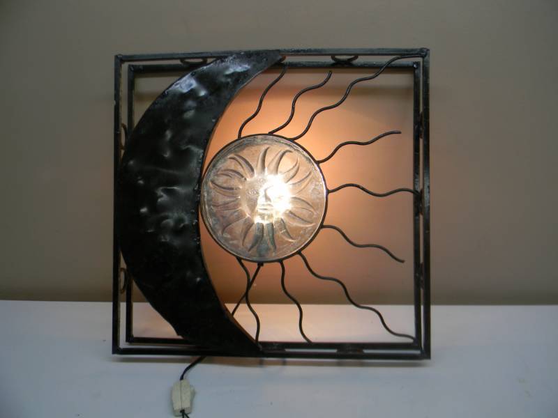 lot 16 image: VINTAGE CAST SUN & THE MOON LIGHT - AWESOME PIECE - WORKS - APPROX 20 BY 21 - SEE PICTURES