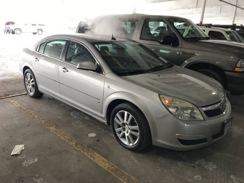 lot 16 image: 2007 Saturn Aura XE