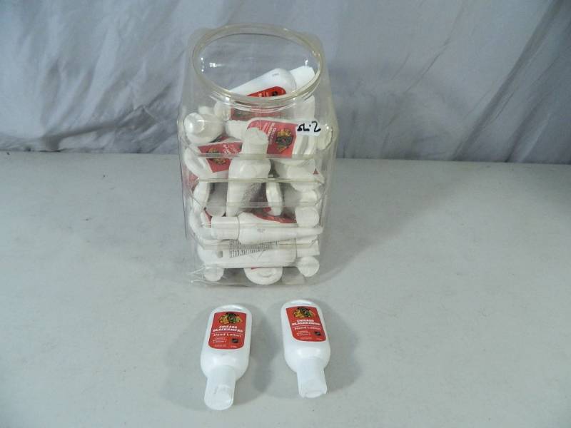 lot 34 image: New Chicago Blackhawks Lotion