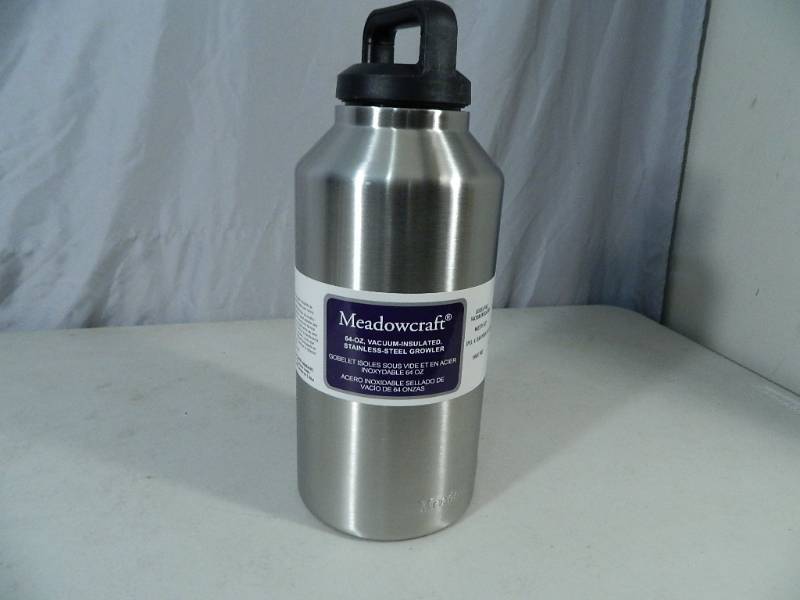 lot 45 image: New Meadowcraft 64 Oz Stainless Steel Growler