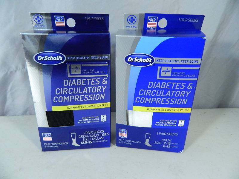 lot 47 image: New Dr Scholls Diabetes and Circulatory Compression Socks
