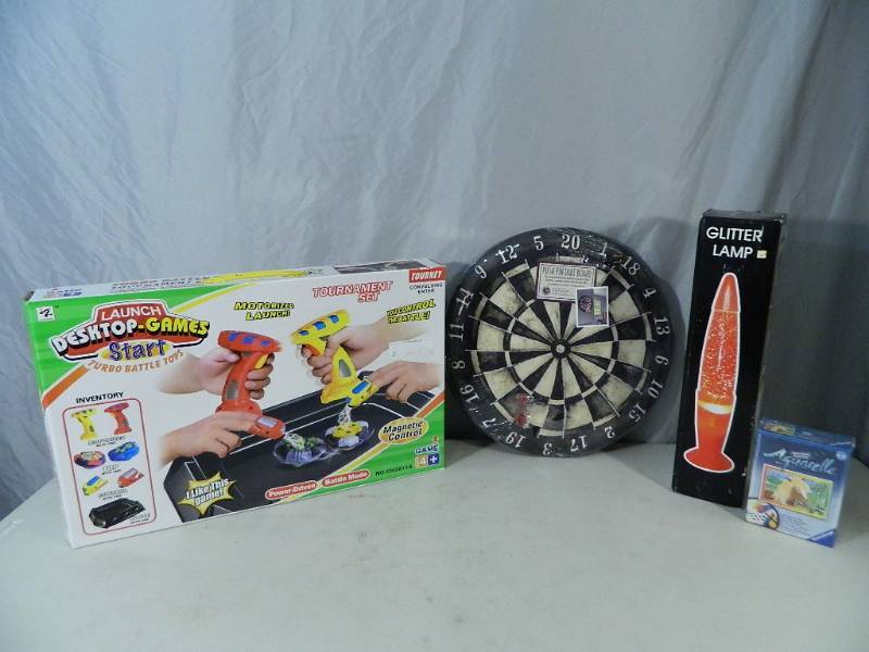 lot 66 image: New Kids Items