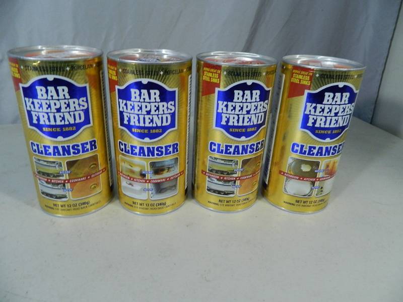 lot 70 image: 4 New Cans of Bar Keepers Friend Cleanser