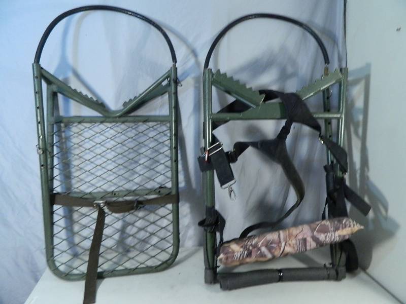 lot 95 image: Hunting Tree Stand