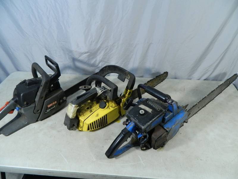 lot 116 image: 3 Assorted Chain Saws